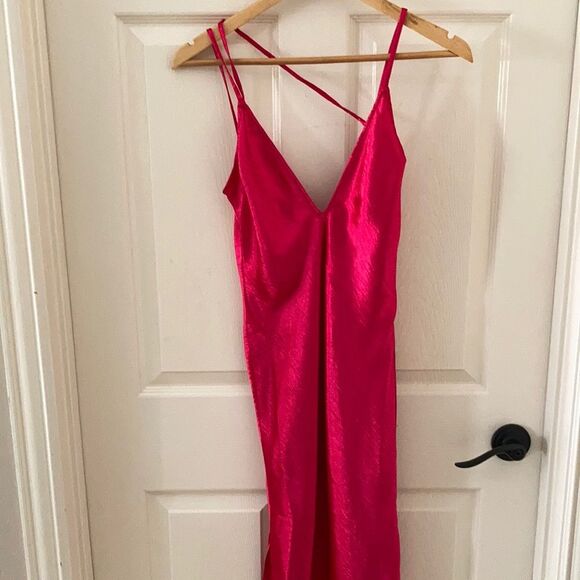 NEW Express Barbiecore Hot Pink Silky Deep V Neck Midi Satin Dress Gown 2 NWOT - Picture 4 of 11